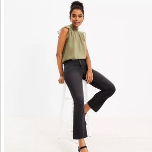 Black loft kick crop jeans